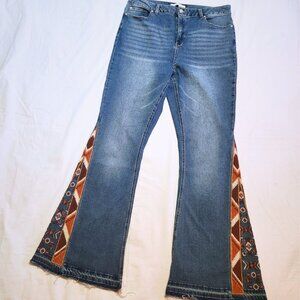 Established 1946 Embroidered Flare Jeans | Western Boho High Rise | Size 14